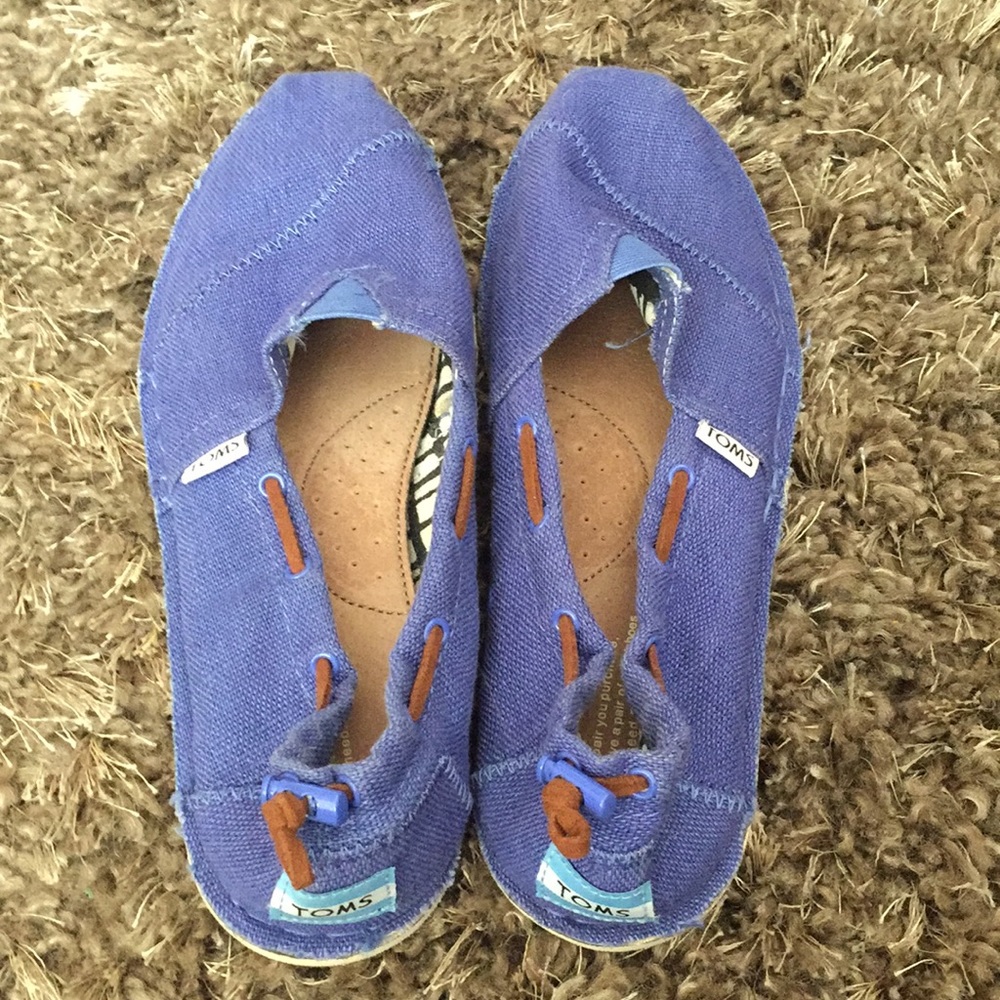 EUC Royal Blue Toms